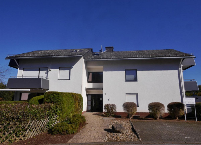 barrierefreier Hauseingang - Appartement Gänseblümchen***