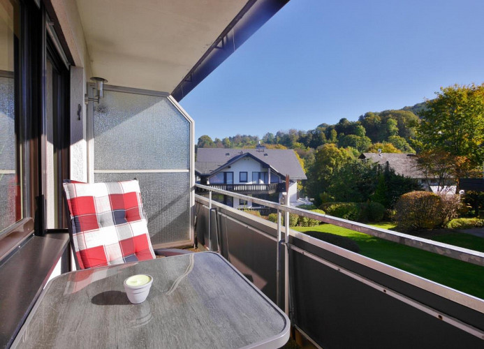 Balkon links - Appartement Gänseblümchen***