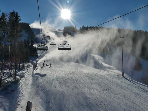 KI & WINTERSPORT IN WILLINGEN