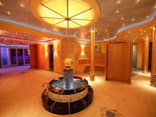 SPA, SAUNA & SCHWIMMBAD IM HOTEL HOCHSAUERLAND 2010