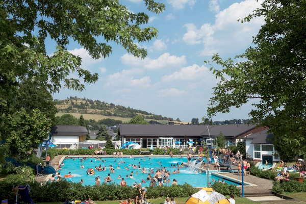FREIBAD WILLINGEN-USSELN