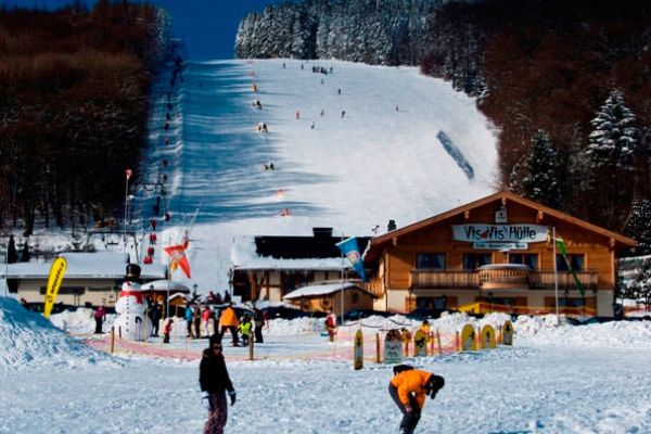 VIS-A-VIS HÜTTE IM HOPPECKETAL