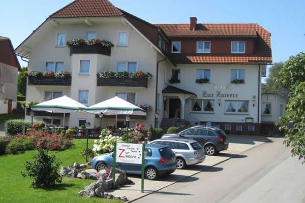 LANDGASTHOF „ZUR ZWEERE“ IN WILLINGEN-EIMELROD