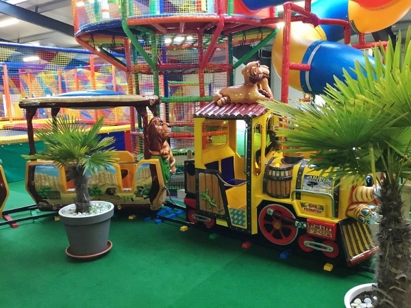 INDOORSPIELPLATZ IN WINTERBERG-NIEDERSFELD