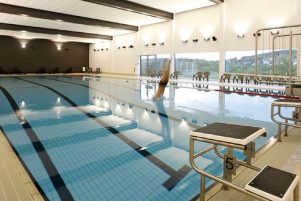 SCHWIMMBAD WINTERBERG