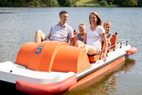 BOOTSVERLEIH AM TWISTESEE