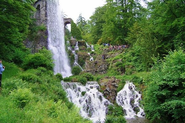 WASSERSPIELE IM BERGPARK WILHELMSHÖHE