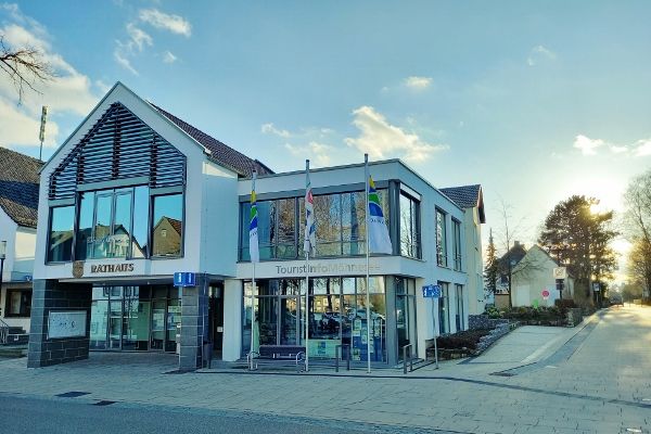 TOURIST-INFO MÖHNESEE IM RATHAUS