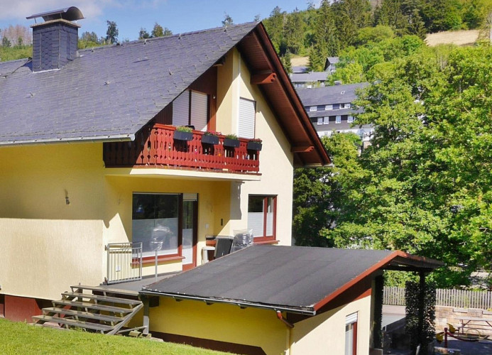 Upland Apartments/Fewo Zeitgeist - Balkon mit Gartenzugang