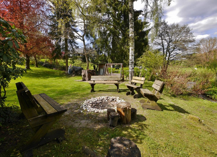 Fewo Diemelgarten**** - Feuerstelle direkt an der Diemel