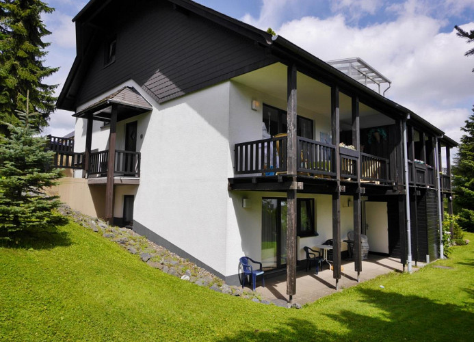 Haus am Scheppelnberg - Gartenseite