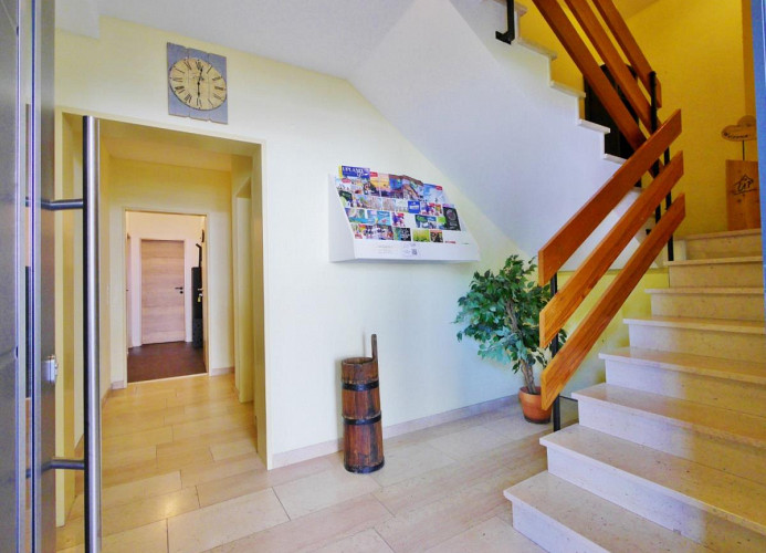 Upland Apartments - Hauseingang/Hausflur